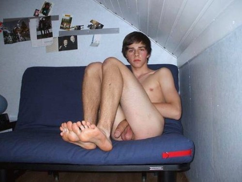 XXX (via logontoboys)  Curl up on the sofa with photo