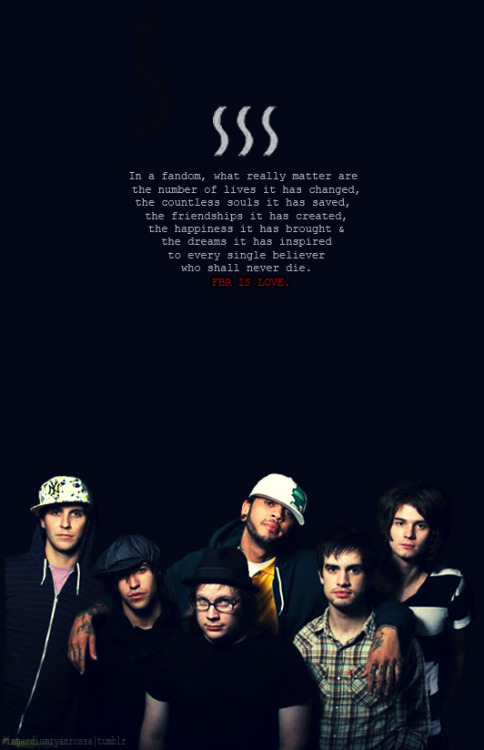boringshiksa:  doyousparkle:  ratherbealive:  bambosh: my-konstantine: greenumbrellatrees: pinksparklypants: breakingsomeheartstonight: wingardiumryanrossa:       The greatness of a fandom is not measured by the number of its fans.          I miss this