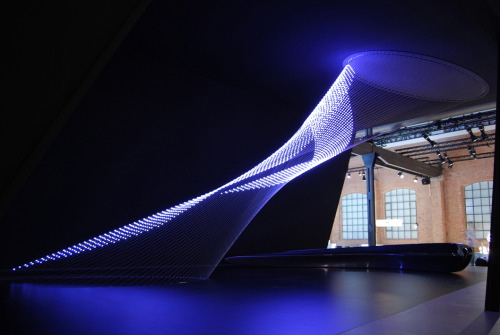 designismymuse:  ataraxiaaither:Zaha Hadid-The “Re” Chandelier for the Swarovski Crystal