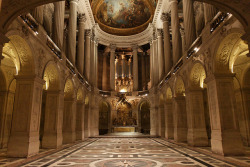 laudanumandarsenic:  The Royal Chapel @ Palace of Versailles (via fimbulvinter, tooquiet)  (via eroded)