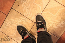 ohmyjasmin:  itsbentobox:  fuckyeahnikes:  2001. www.xilla.tumblr.com  I KNOW HIM, lol.  ask him wha kinda asian is he &gt;;O wearing shoes in the house….  Lol he&rsquo;s filipino. I wear shoes in the house too. Lmfao.