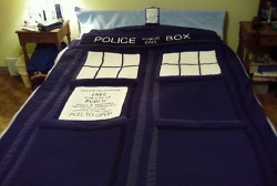 whospam:  lovedoctorwho:  chudleycannons:  (via pink-bullets) AH want&lt;3.  That’s so awesome!!  