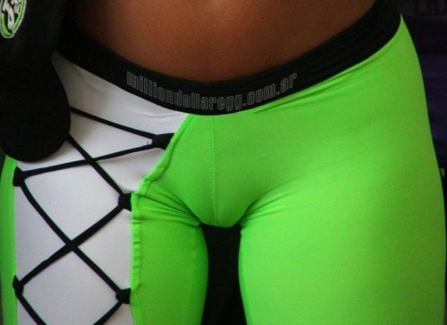 Tight yoga pants camel toe