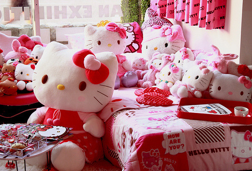 asdfghjklxcharlene:  mzhonggerz:  kellynguyer:  crazylilazn:  nguyennicole:  pheebeezy:  fuckyeahgirlythings:  krissybelle:  (via sunkisstan, princess-queen-v)        