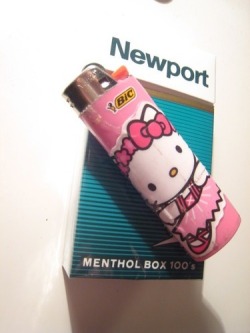 derezbrown:  (via ayoabby) NEWPORTS<3