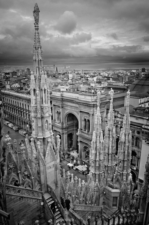 artemisdreaming:  Milan Cathedral Italy Nobuyuki Taguchi 