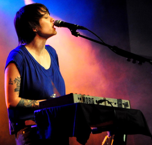 in-your-gut: sainthood: directpaineffectively: Tegan at The Orange Peel. &lt;3 holy mother of hnn