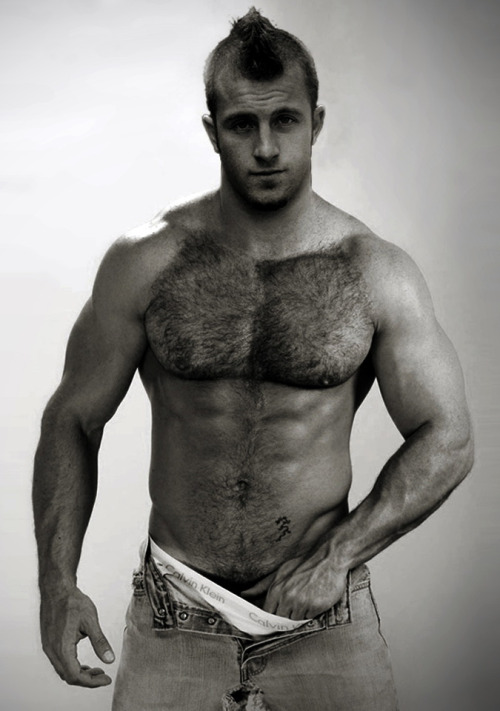 iheartscruff:  guysandpits:  ooeygooey:  boomboombam:  Scott Caan