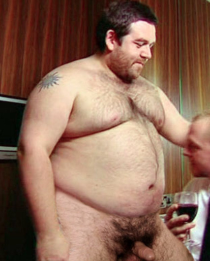 fausto2007: supersizer: sturdybald:  gulobear:  tummyblr:  Some Nick Frost love for y’all.  a dream…