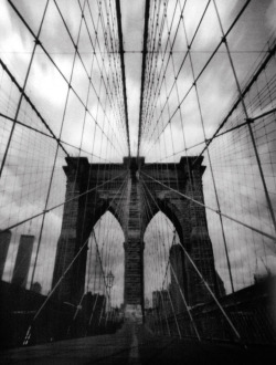 artemisdreaming:  Brooklyn Bridge Tom Baril 