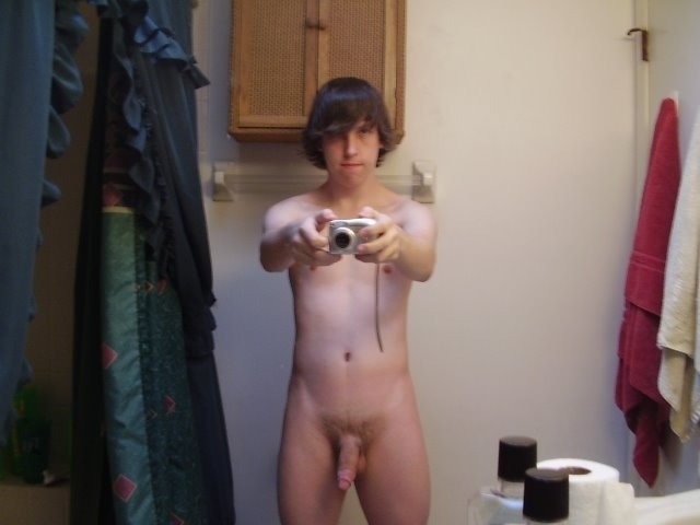 Twink in the mirror.