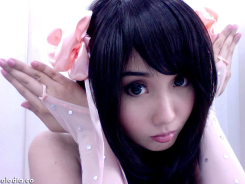 aserioso:  Makeshift elven ears~!  by Alodia Gosiengfiao from her facebook