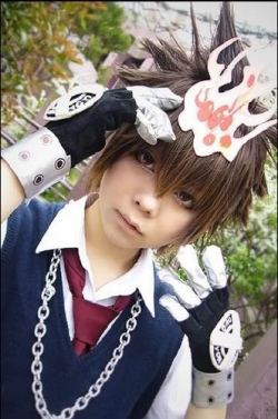 And this is officially the cutest Tsuna cosplayer I have ever seen. I WANT TO EAT YOU, MYSTERIOUS COSPLAYER!!!