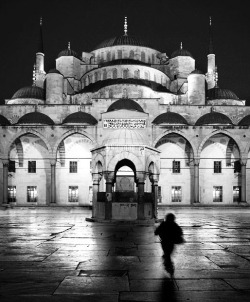 artemisdreaming:  Istanbul :: 2 by *MisterKey 