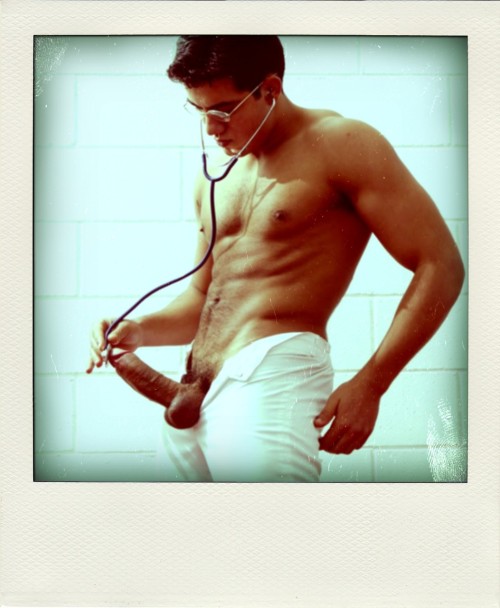 ilovecocks:  me in medical school      (via TumbleOn)