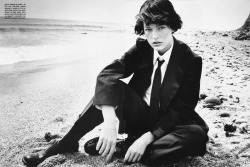 tomboychic:  Milla Jovovich 