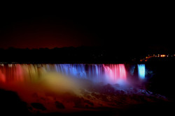 greetdeath:  moronicbeauty:  © palindrome6996 — Niagara Falls @ Night  I like rainbow colored things.