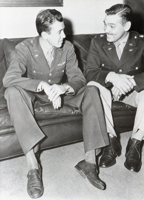 James Stewart and Clark Gable in uniform. (via dazzlemegennn)