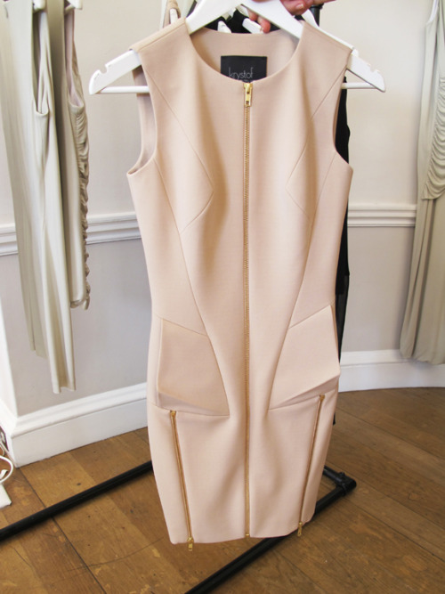 wastedmodels:  love this dress 