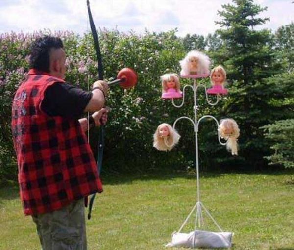 Zas! baidefeis presenta… Las olimpiadas Redneck