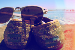 ldsajfldsfj I WANT THESE SHOES. 