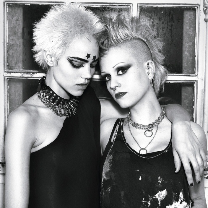 spinningbirdkick:  Mario Sorrenti (2010) / Vogue Paris 90th Anniversary iPad Edition.