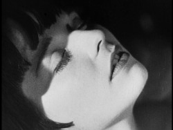 luzfosca:  Louise Brooks 