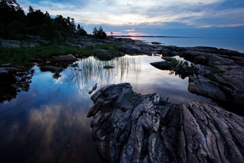 Morning Reflection - Fiskvik, Hammarö, Sweden, Europe © Jonas Seffel Photography