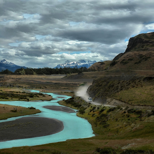 Il Fiume Azzurro | Rio Paine, Chile © Tati@