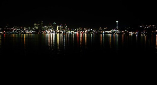 sleeplessseattleite:  Just went skinny dipping with college friends in Lake Washington. Submerged under the cold water, then swimming up to the surface to see the Seattle skyline. Absolutely stunning. I love my home.  i would love to take one of these