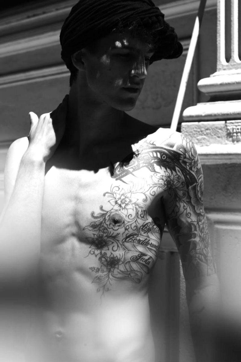 funkpunkandroll:  summerdiary:  bloodhaus:  Jamescox2  The Summer Diary Project.