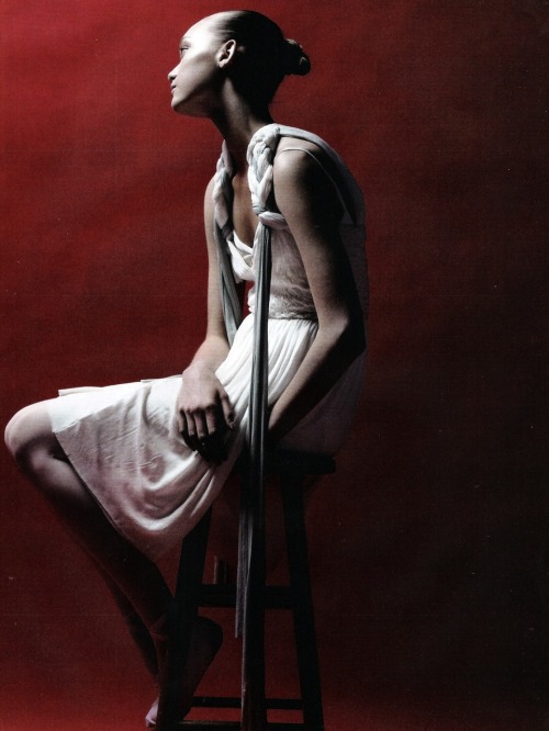 jinxproof: Gemma WardVogue Italia (April 2005)ph. Steven Meisel 