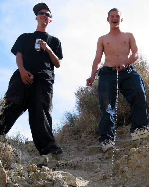 lostboys7:  nickyspics-yes-3:  offthedarkend:  Hahahha  This was us,  this weekend!   