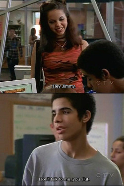 degrassicaps:  2x04 “Karma Chamaleon”  classic i remember this!