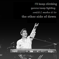 americanidol7faves:  The other side of down :) 