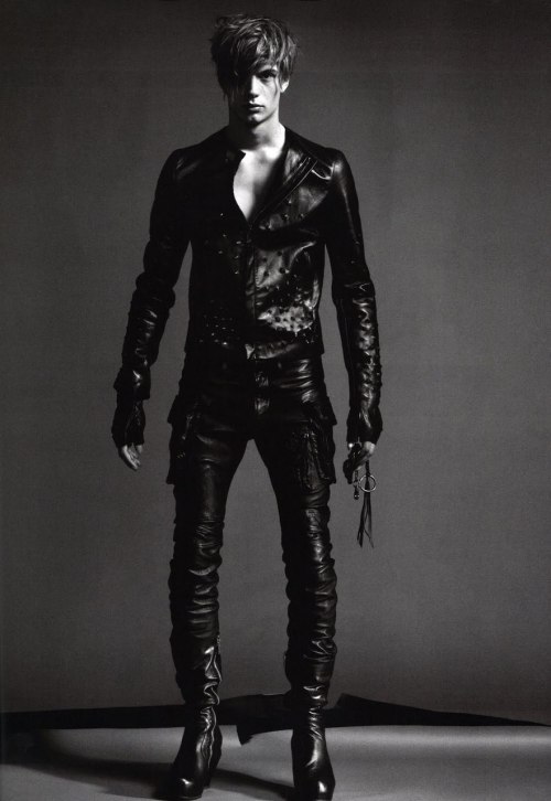 he is just plain hot, this is the leather drag I love