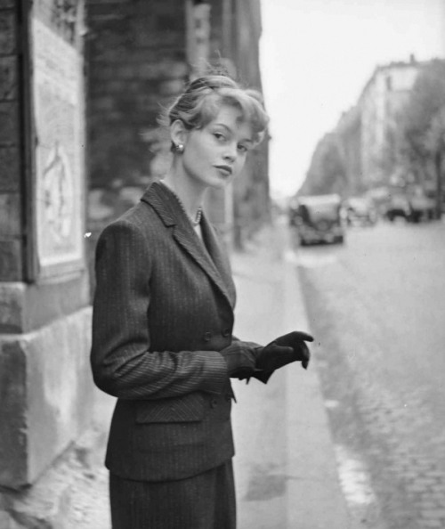 retrogasm:  Bardot C H I - L E - CHI CHI CHI - LE LE LE