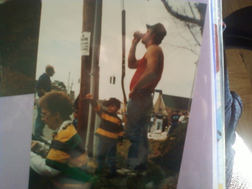 Me and my dad for Mardi Gras, i love how he’s chuggin a beer and i’m standing there pointing at something xD