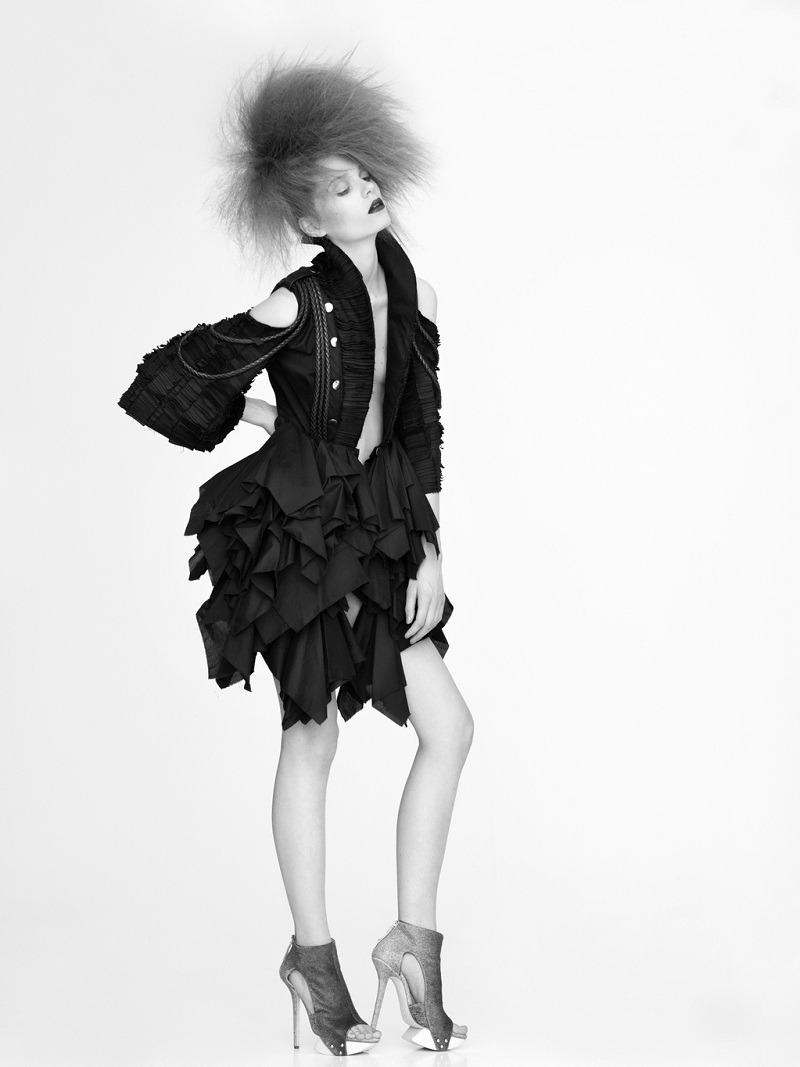 spinningbirdkick:  Henrik Bulow / Dansk #24 2010. 