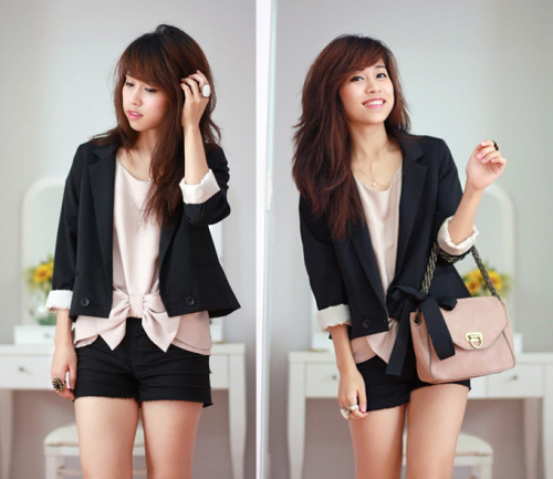 FASHION FEVER