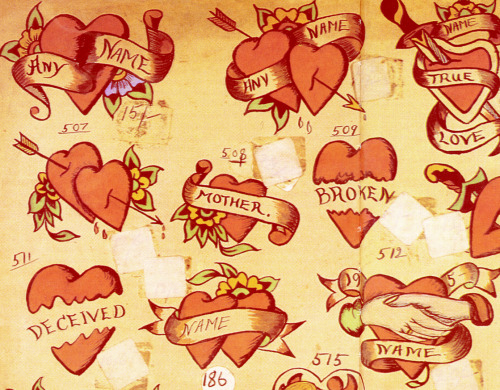 Broken heart tattoo Vectors  Illustrations for Free Download  Freepik