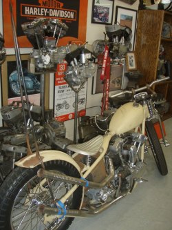 ihatemotorcycles:  garage company 