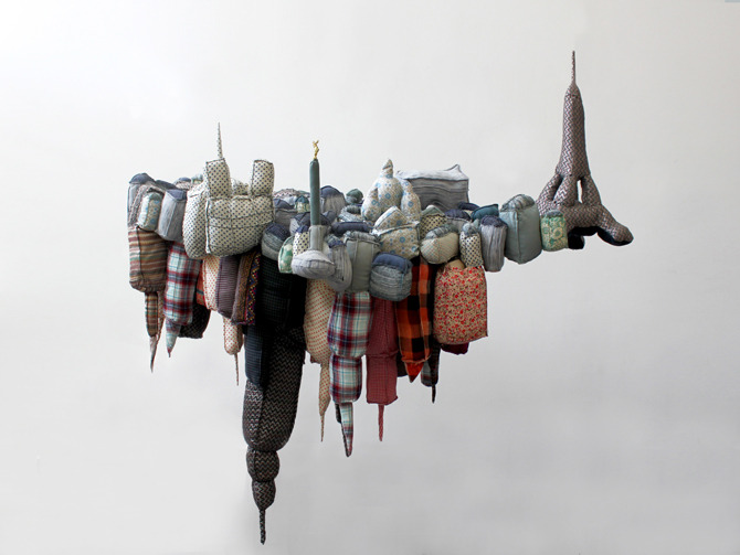 therhumboogie:  I have fallen in mesmerisation with Emilie Faif 