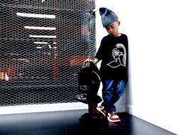 ohhxnikkkibabyy:  <3  my future son! <3 