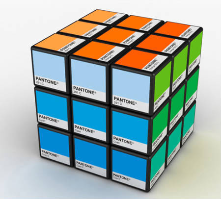 vmconverter: 8823dsn: Pantone Rubik’s Cube これスゲー欲しいんだけどw