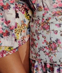 Dolce &Amp;Amp; Gabbana Spring 2011