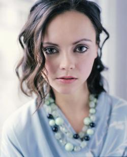 live4emma-l4s:  Christina Ricci <333