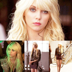 Iheartdianna:  Top Ten Blondes | 09 | Taylor Momsen  “My Mom And I Were In New