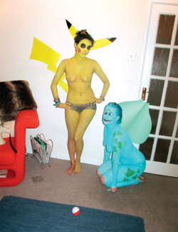 rhodesy:  Is this the greatest halloween costume ever? 