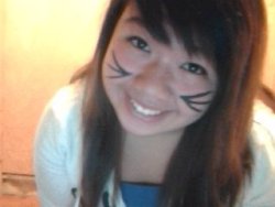 New icon &lt;3 you see how the Salon messed up my bangs?! &lt;/3 Dana: &ldquo;you dont look Asian in that picture!&rdquo; @Iwasabi: dont be jealous of my whiskers ;D , and i am cleaning my room! Mister!! xDD